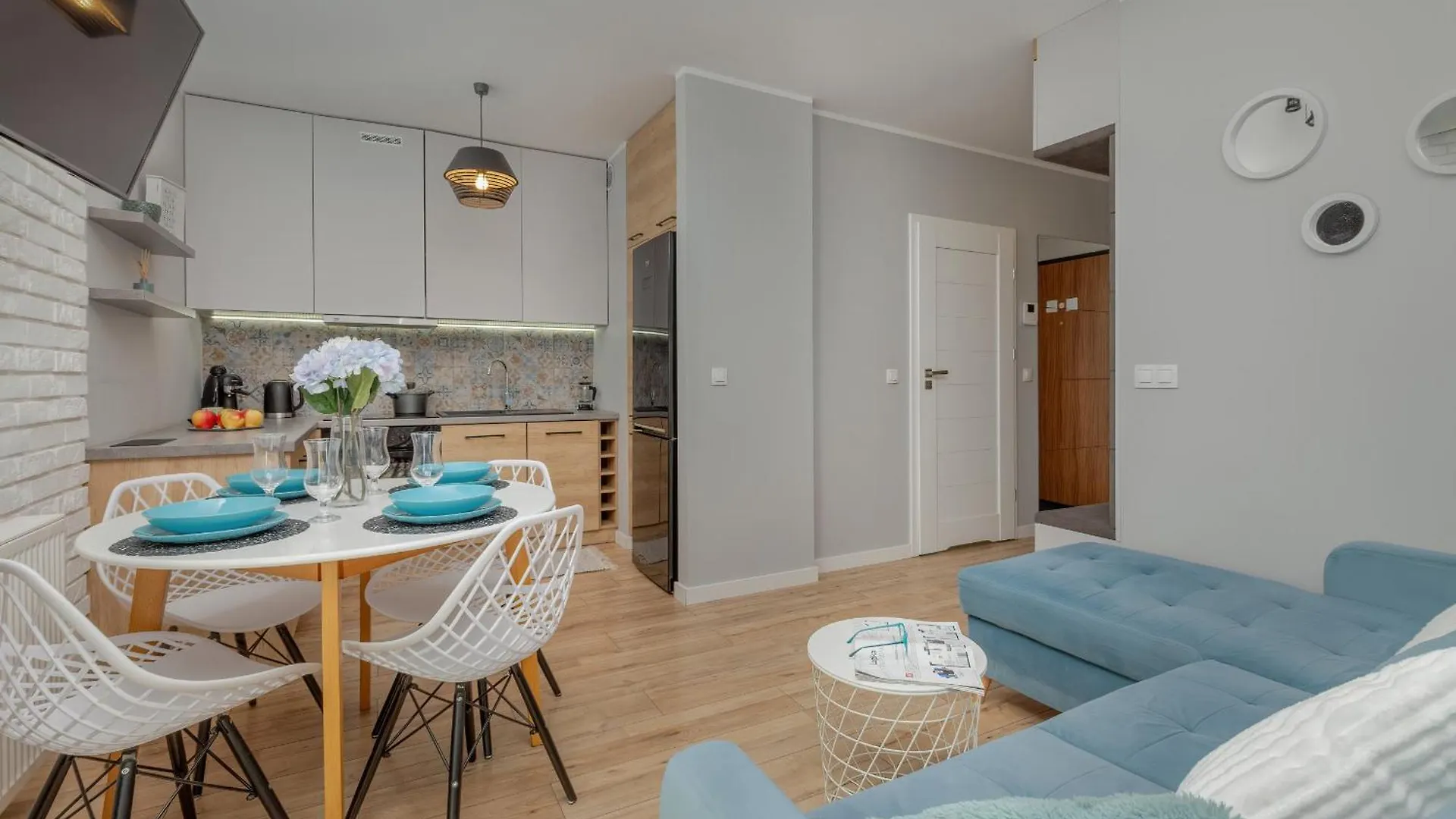 Apartment Stylowe & Przytulne Studio Krynicka Z Parkingiem Gdansk Przymorze By Noclegi Renters