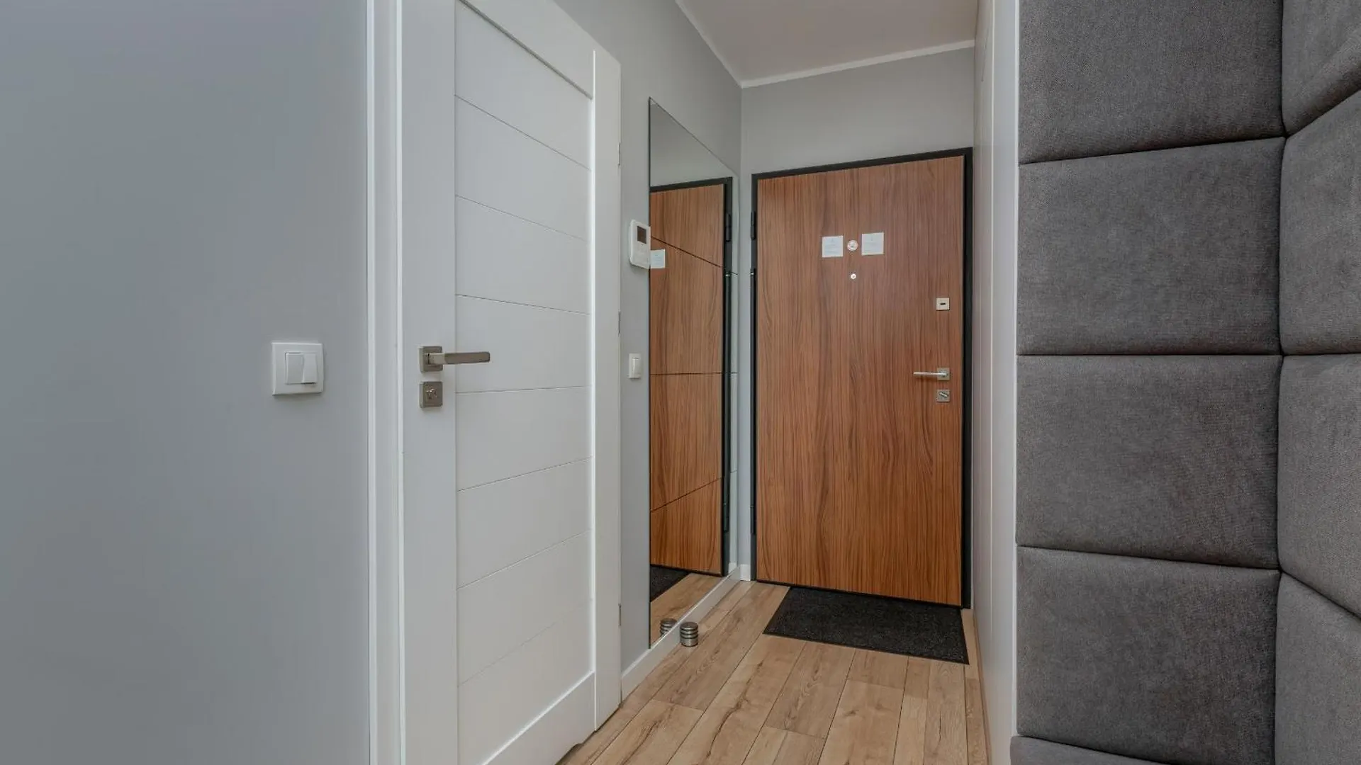 Stylowe & Przytulne Studio Krynicka Z Parkingiem Gdansk Przymorze By Noclegi Renters Apartment