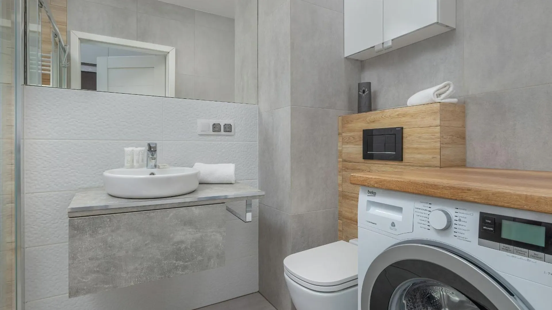 Apartment Stylowe & Przytulne Studio Krynicka Z Parkingiem Gdansk Przymorze By Noclegi Renters